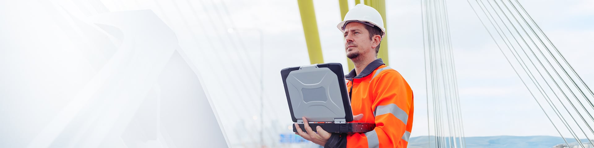 W001-Mobile-Operator-1920x480-25-05