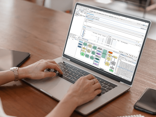 capital-embedded-integrator-ar-classic-gi1310796071-promo